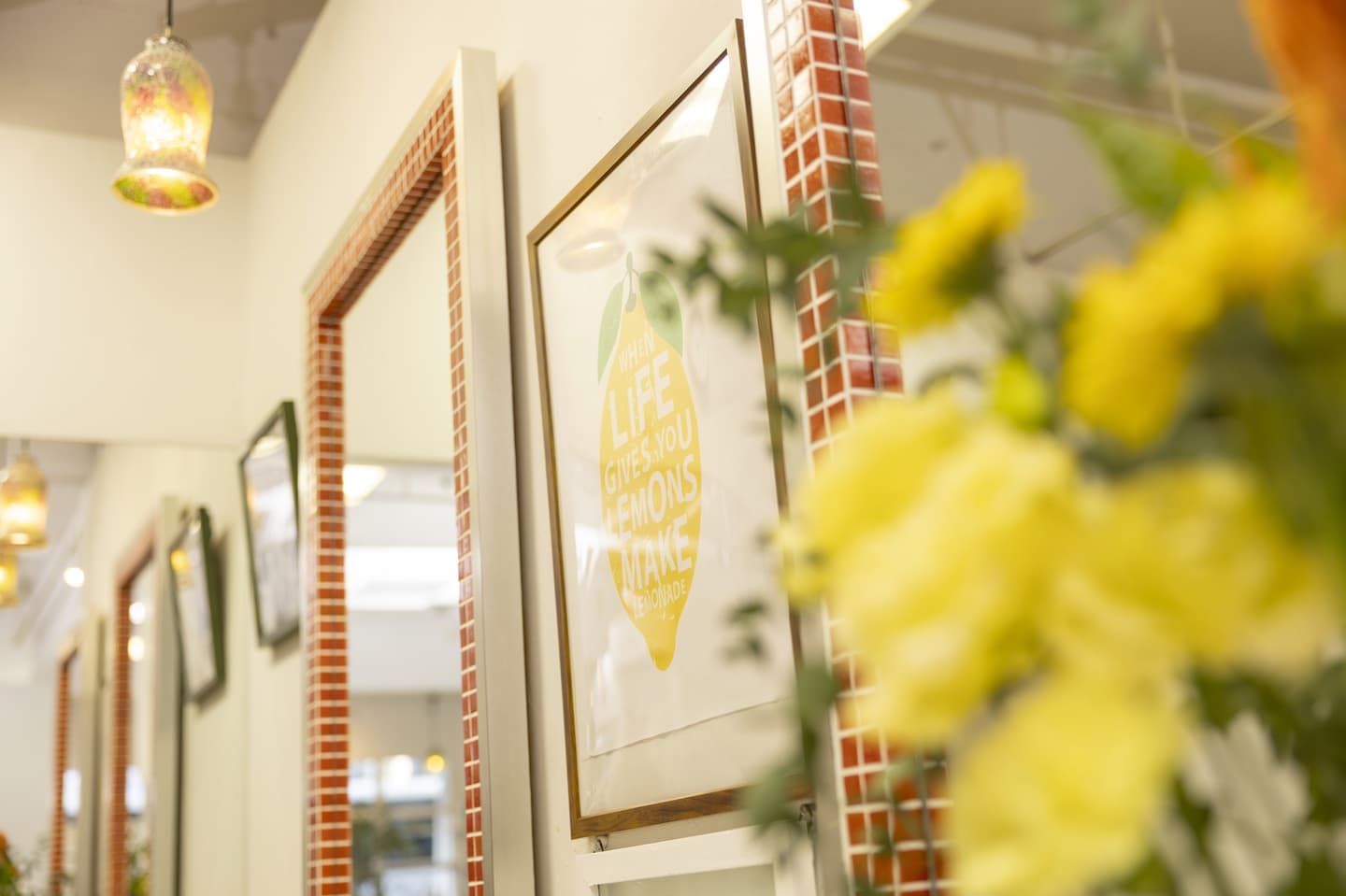 綾瀬の美容室レモネードの店内写真